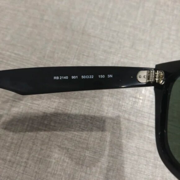 Ray-Ban Sunglasses - Picture 7 of 7